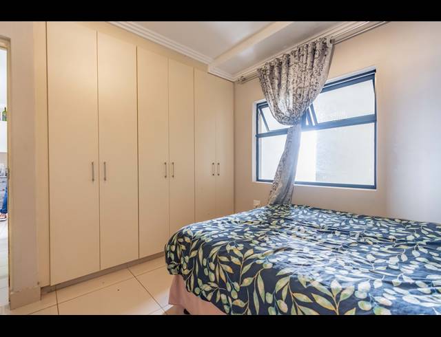 2 BEDROOM APARTMENT TO LET IN UMHLANGA RIDGE